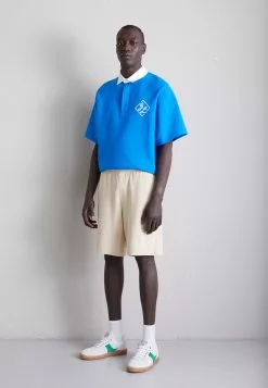 J.Lindeberg Affär -J.Lindeberg Affär 78f0fc54316548fcab169d7f0feb7393