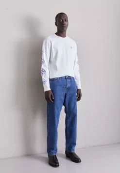 J.Lindeberg Affär -J.Lindeberg Affär 960c770bb8864cfdad67160161d7c0cc